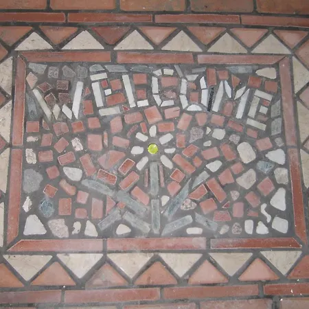 Dalla Magna Livia L&l